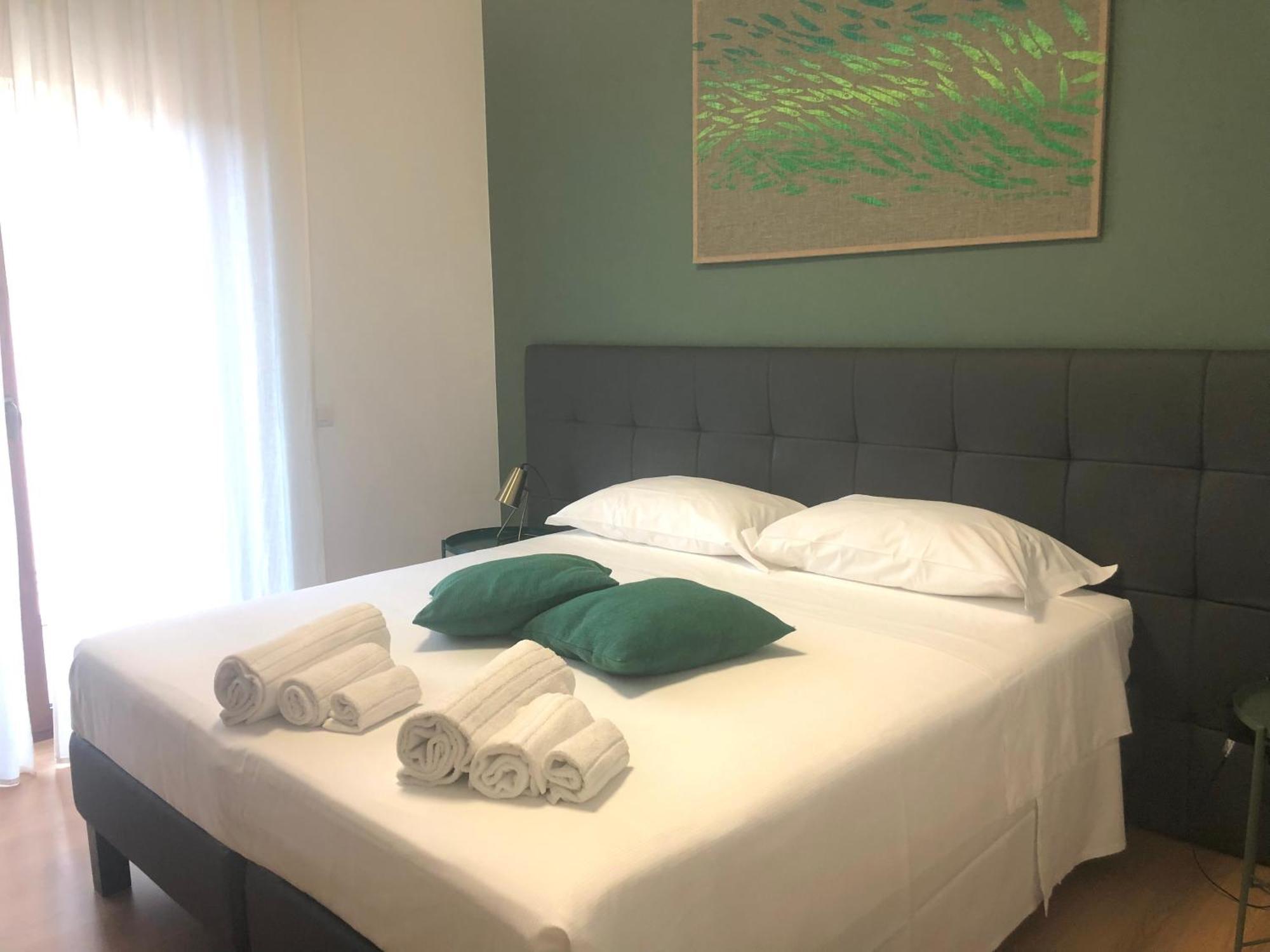 Home 22 Appartamento In Centro Storico - 卡塔尼亚 外观 照片
